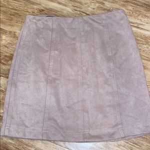 VICTORIA + SOPHIA SKIRT (suede)